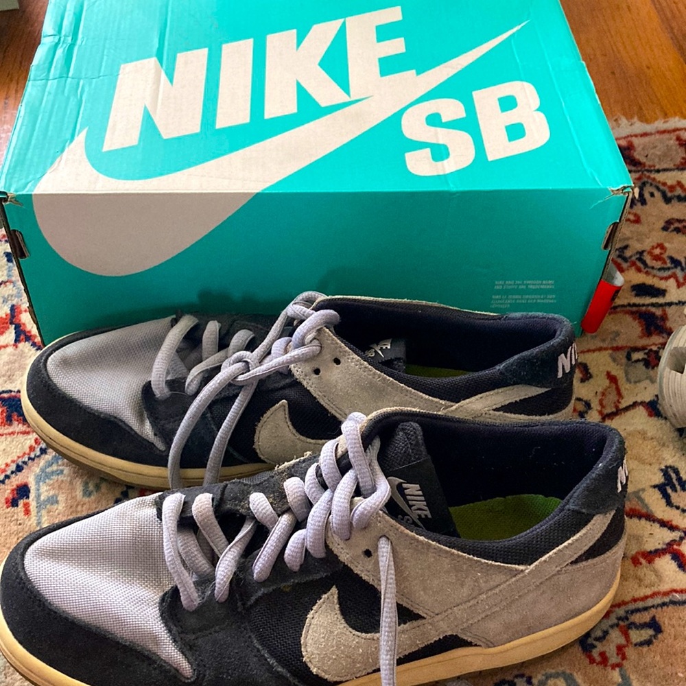 Nike SB running